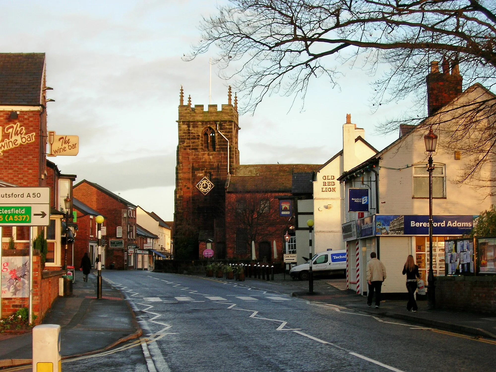 Vets in Holmes Chapel